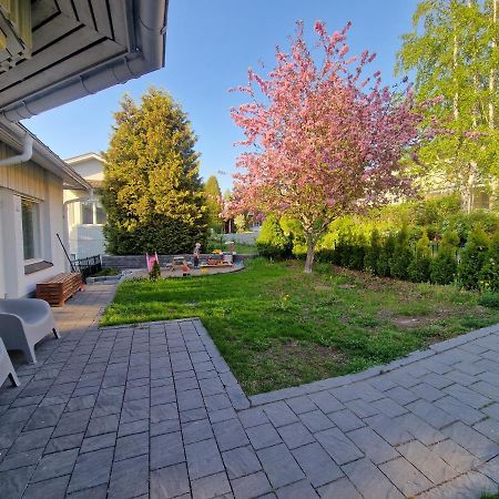 Апартаменты Cozy Duplex At Heikinlaakso Хельсинки Экстерьер фото