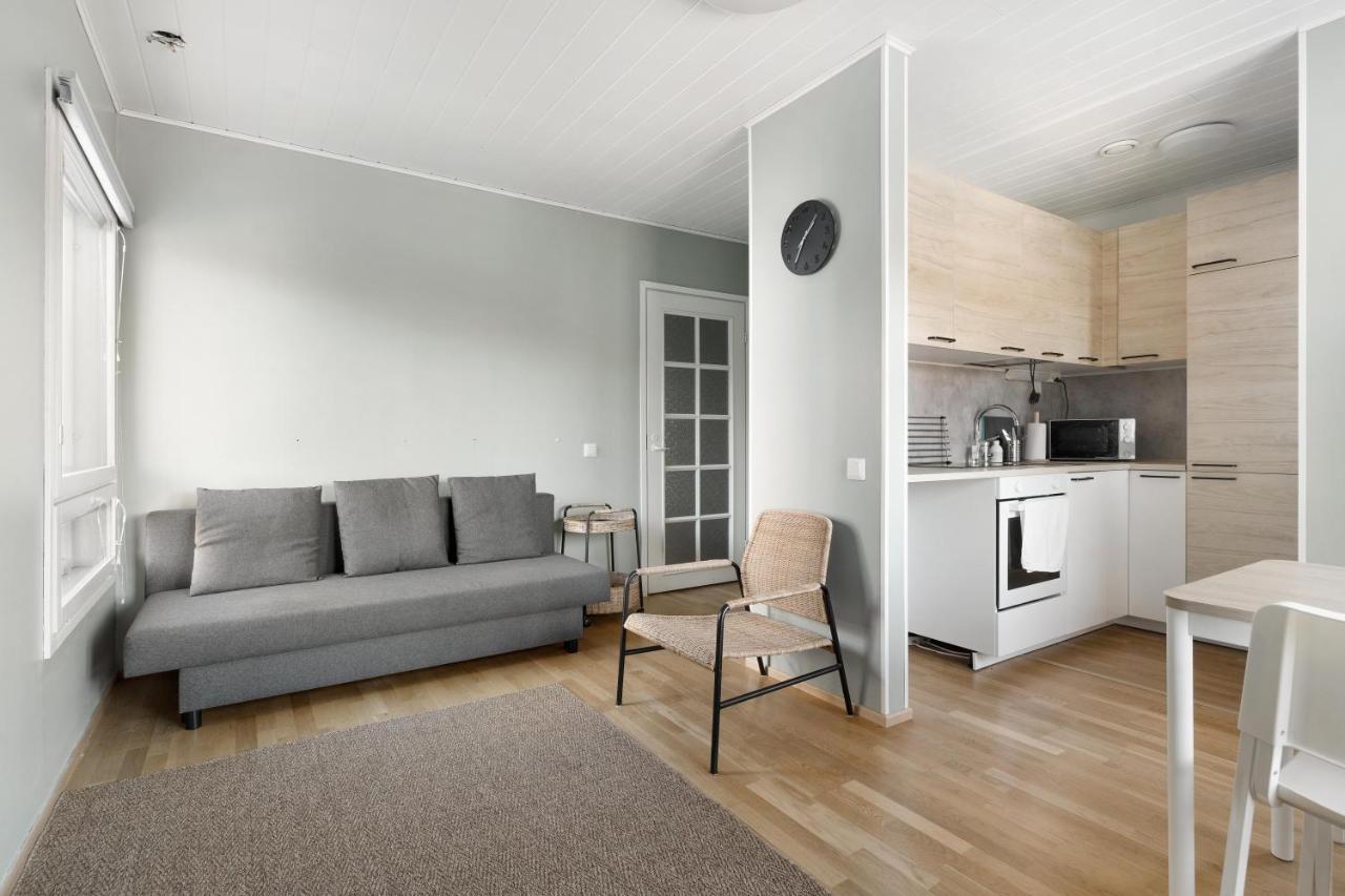 Апартаменты Cozy Duplex At Heikinlaakso Хельсинки Экстерьер фото