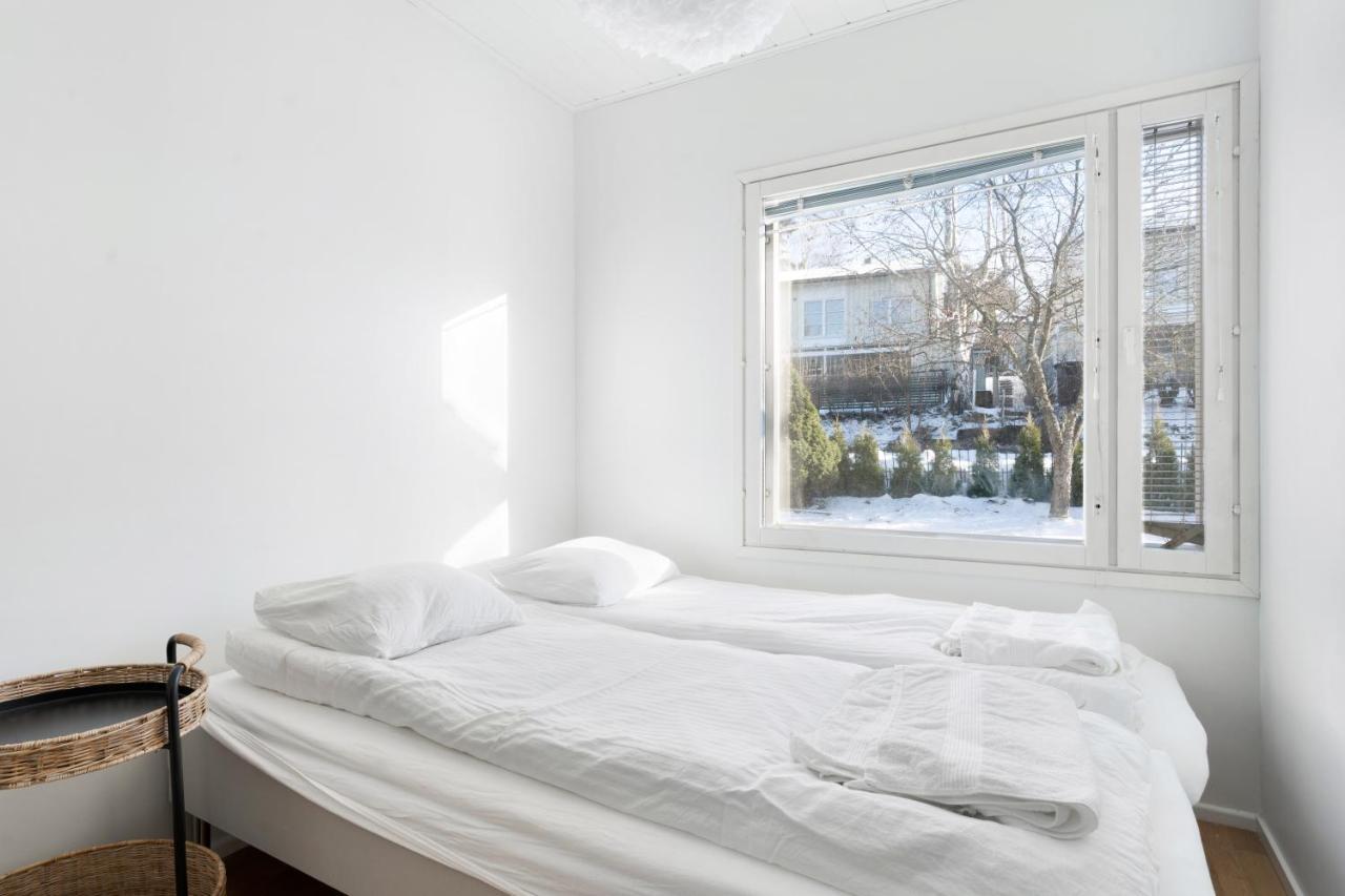 Апартаменты Cozy Duplex At Heikinlaakso Хельсинки Экстерьер фото